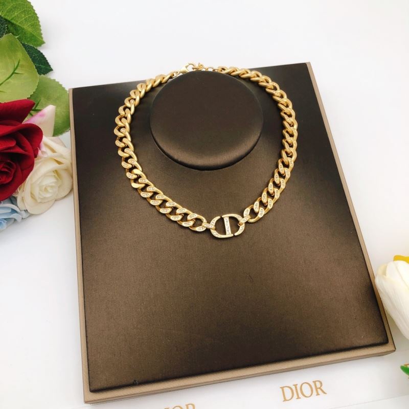 Christian Dior Necklaces - Click Image to Close